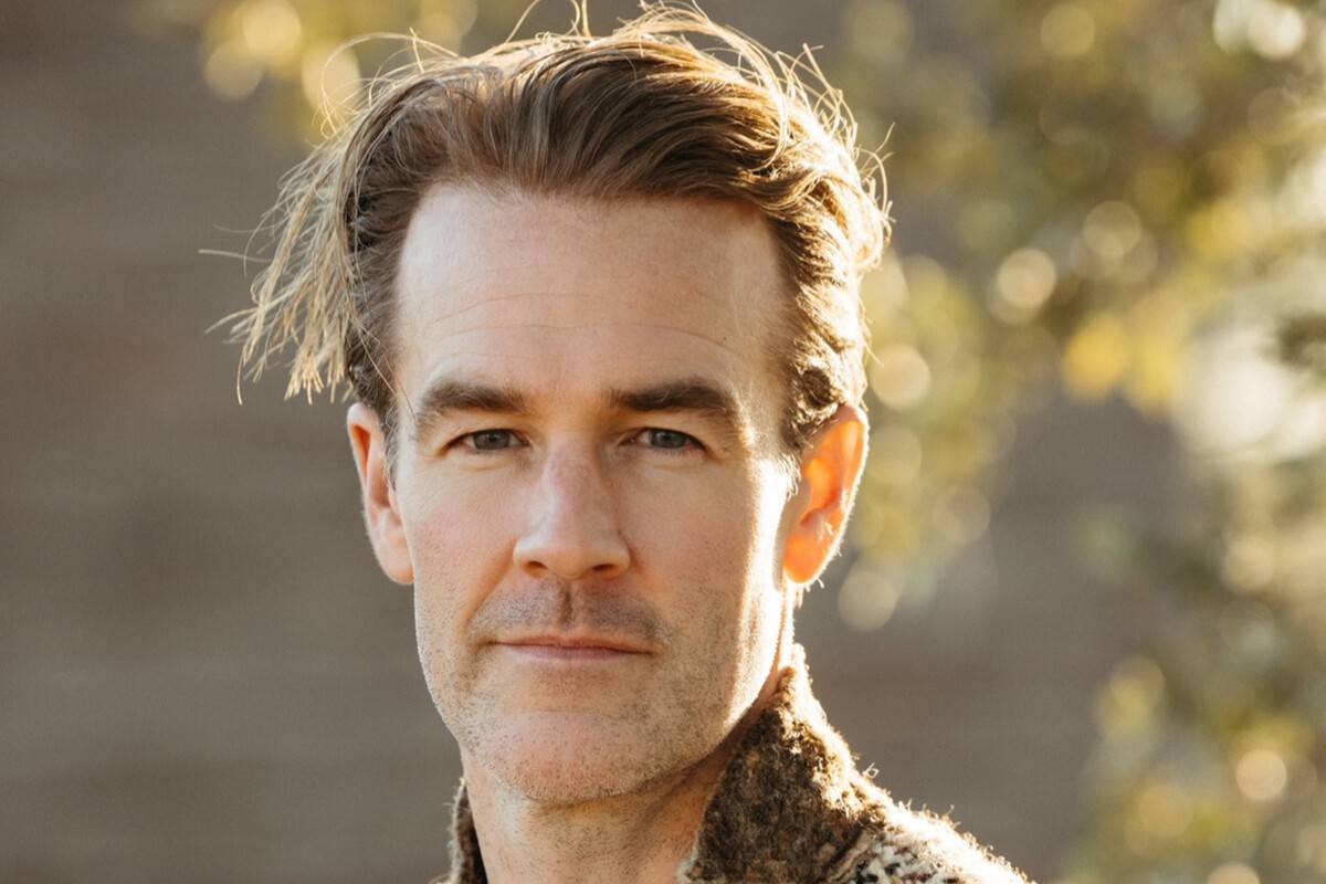 Actor James Van Der Beek