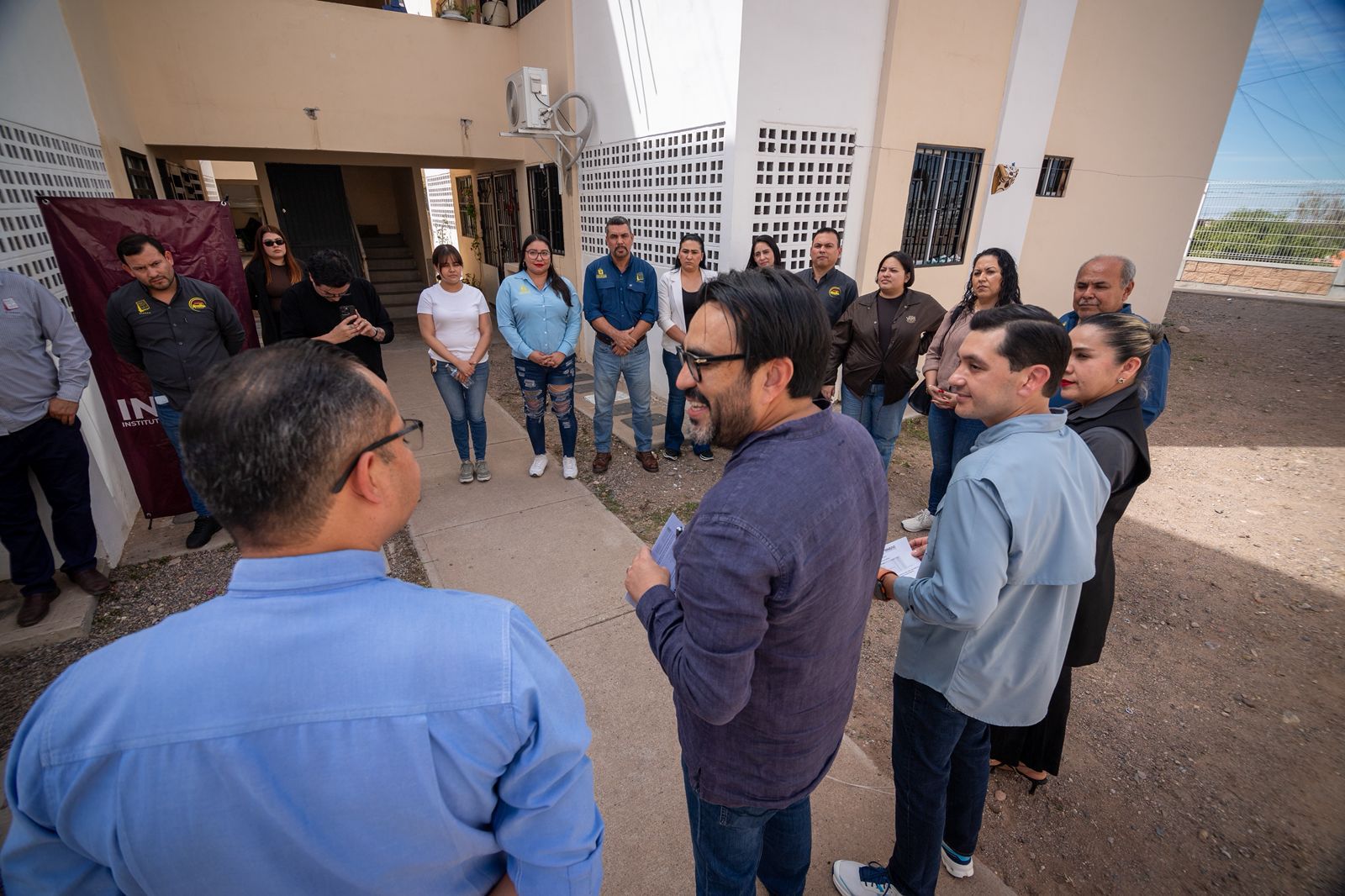 Alcalde de Culiacán entrega viviendas a sindicalizados del Ayuntamiento