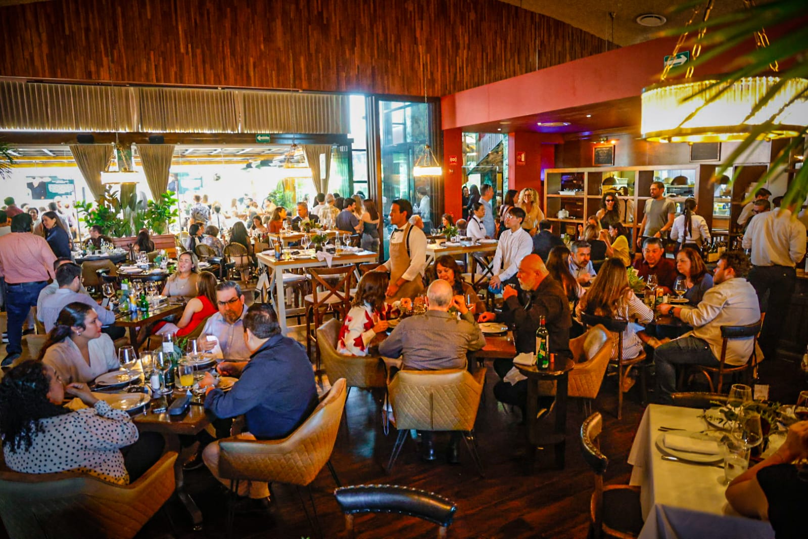 Festejan el 20 aniversario de Cayena Restaurante en Culiacán, Sinaloa