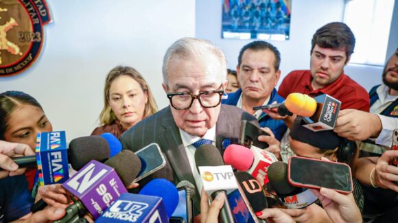 El diputado Sergio Torres Félix continúa en terapia intermedia, recibiendo atención especializada: Rocha