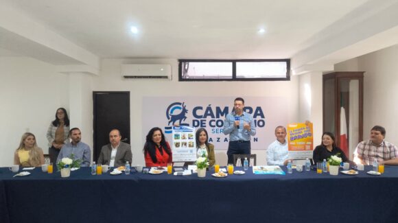 Canaco Mazatlán, Sinaloa, invita a trabajadores a aprovechar créditos Fonacot de hasta 700 mil pesos