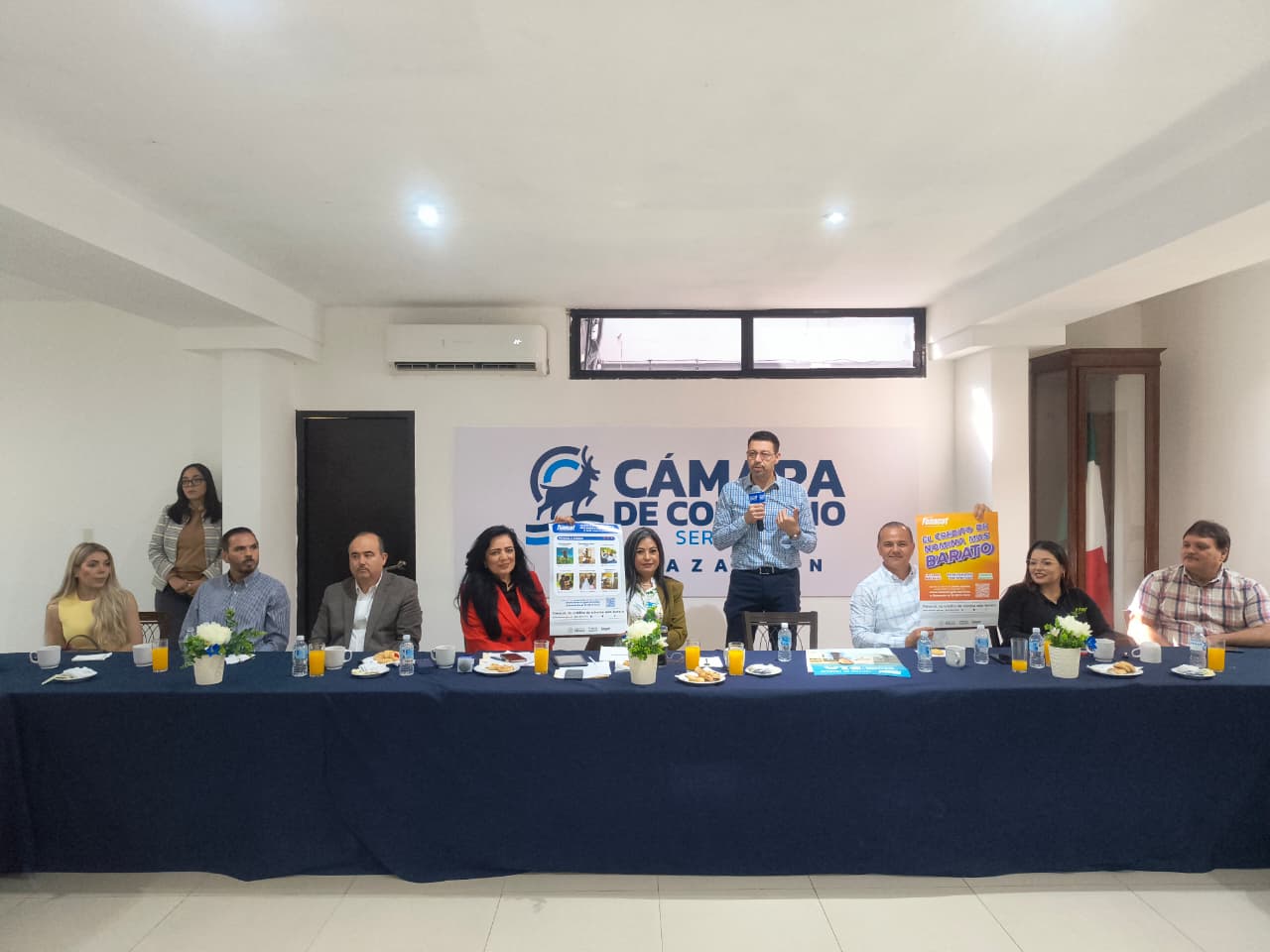 Anuncio de convenio entre Canaco Mazatlán y Fonacot