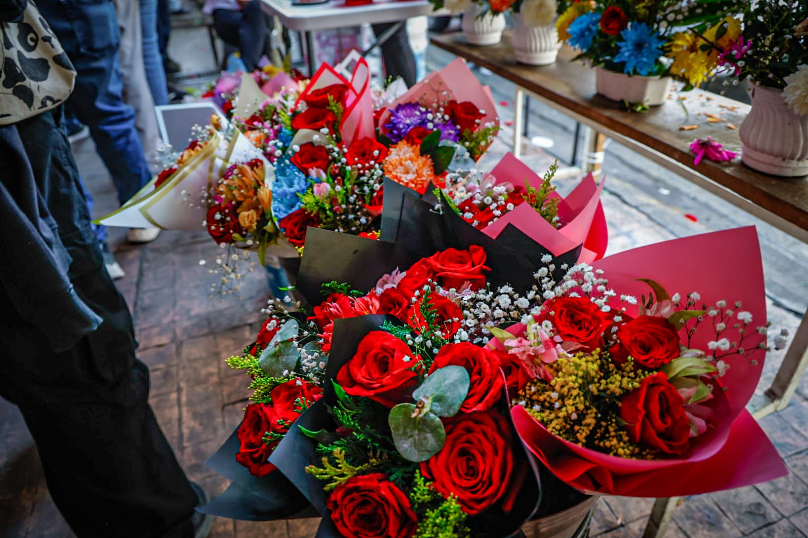 Arreglos de flores de venta en el Centro de Culiacán