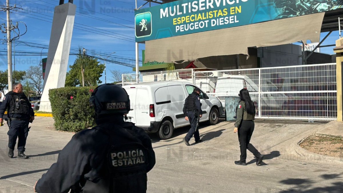 ataque armado en taller automotriz en fraccionamiento altamira en culiacan policia