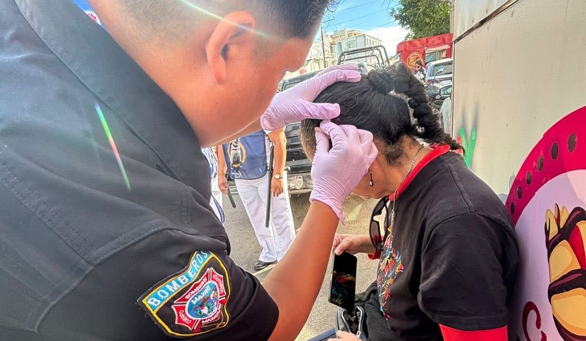 Brinda informe Bomberos Mazatlán de sus atenciones durante el Carnaval