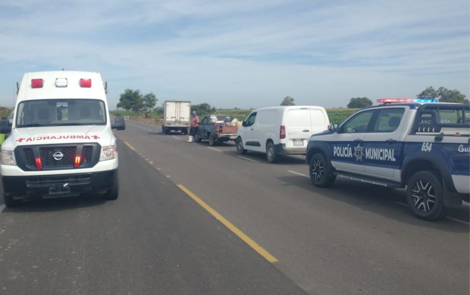atropellado carretera Guasave cruz roja policía transito