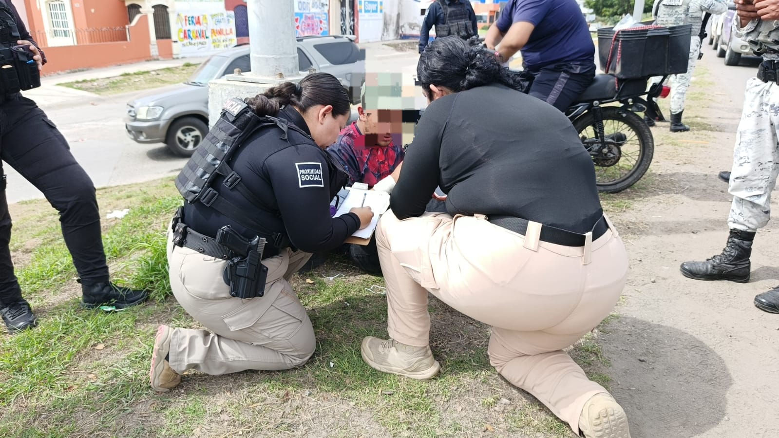 Autoridades brindan auxilio a joven con crisis emocional en Mazatlán