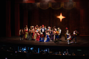 Aventuras de Pinocho cautiva al público en el Teatro Pablo de Villavicencio