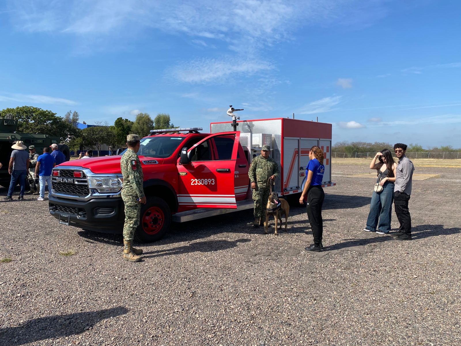 Ejército realiza paseo dominical en la Base Aérea Milltar #10, en Culiacán