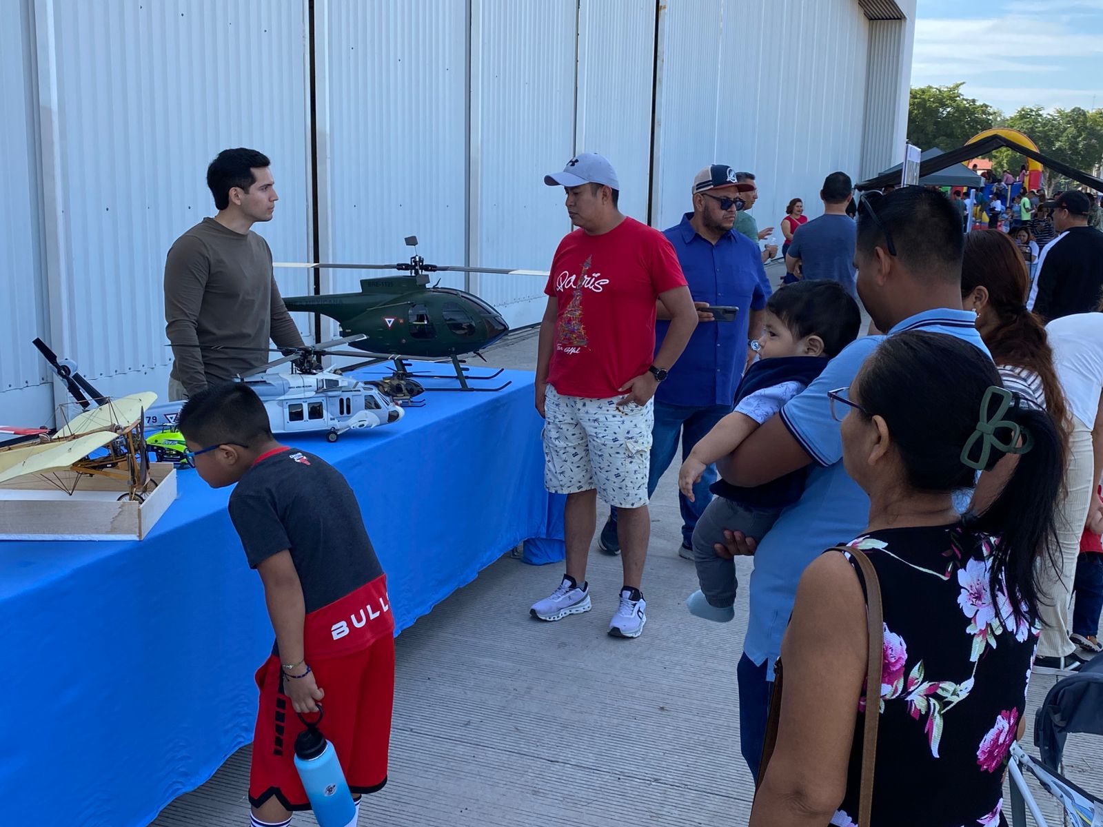Ejército realiza paseo dominical en la Base Aérea Milltar #10, en Culiacán