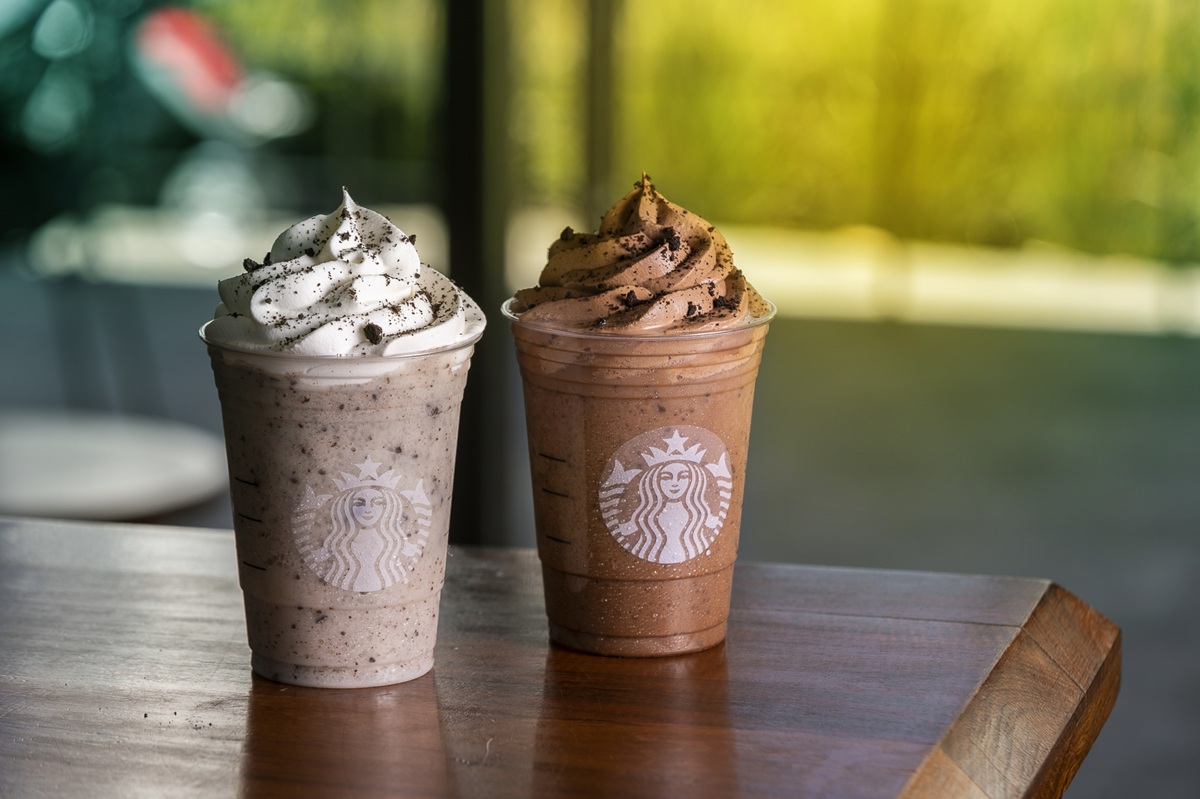 Dos bebidas Frappuccino de Starbucks