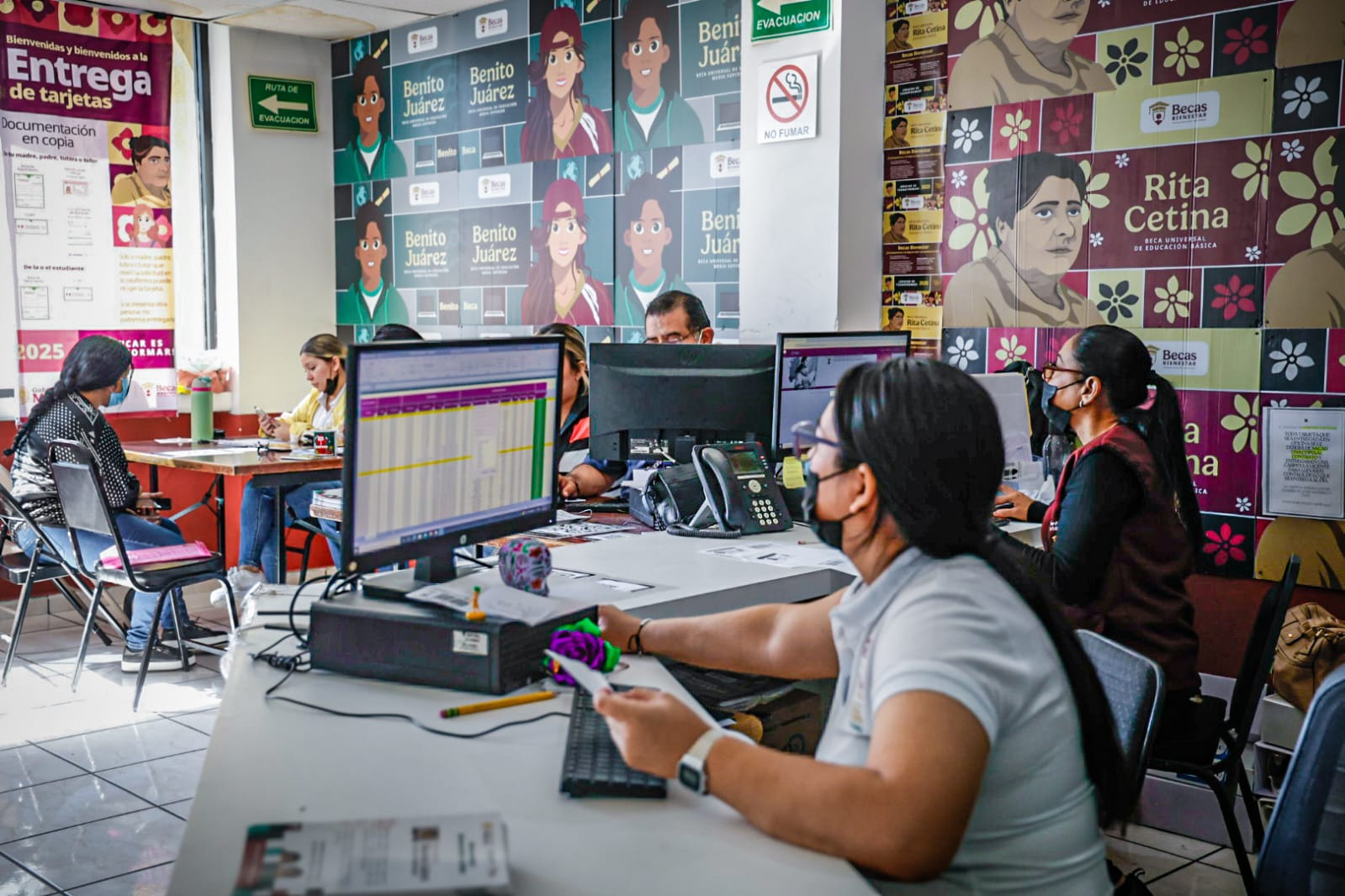 Registro para la Beca Rita Cetina