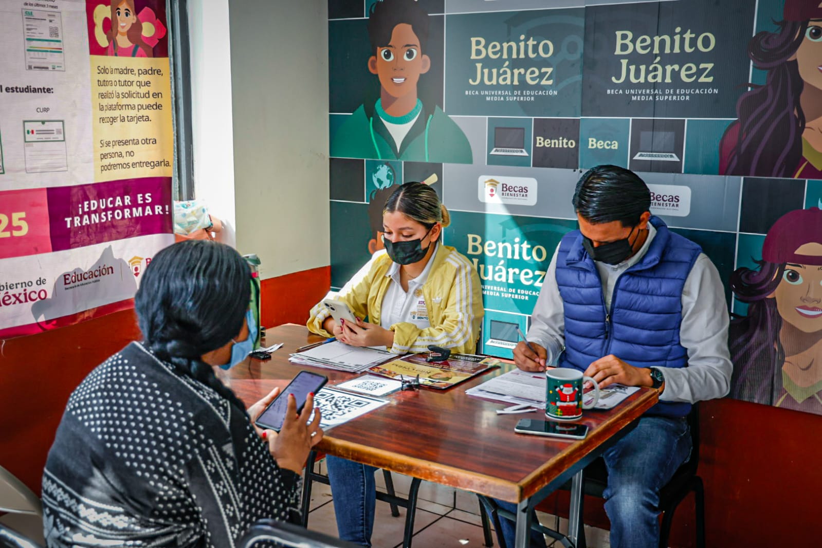 Registro para la Beca Rita Cetina