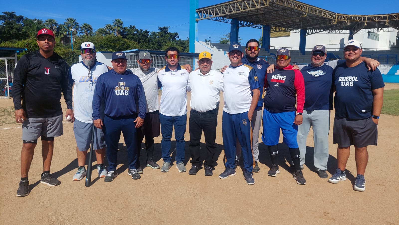 Coaches de beisbol de la Universidad Autónoma de Sinaloa (UAS)