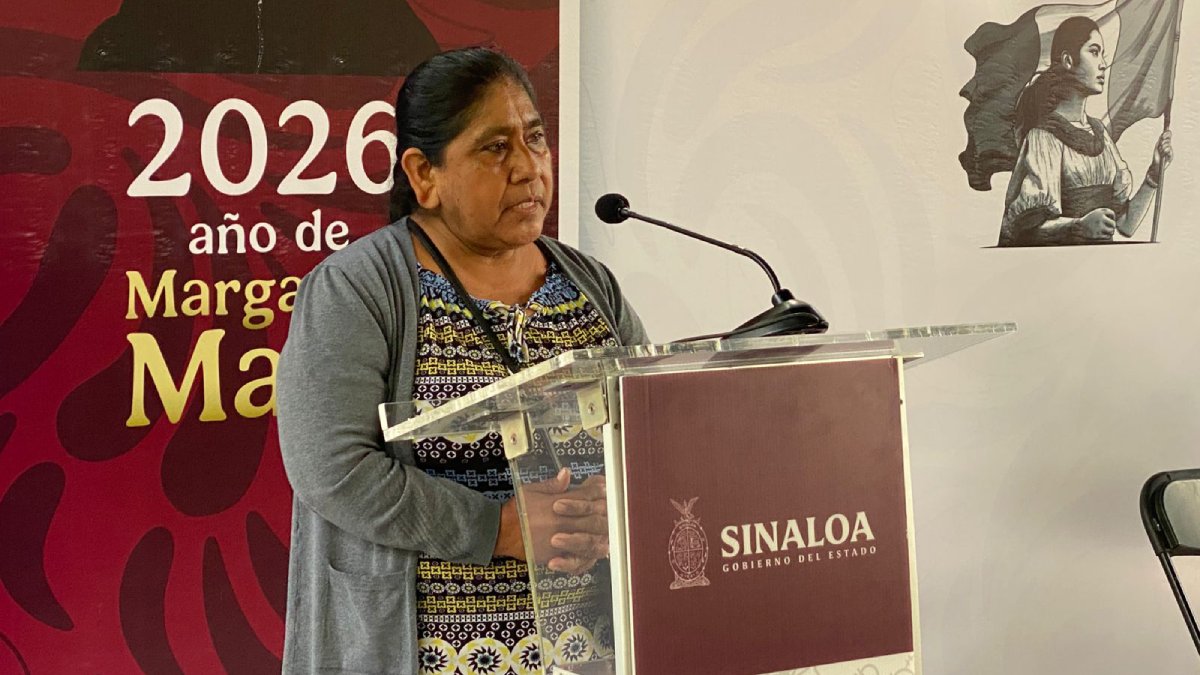 bienestar y ayuntamiento de culiacan entregan tarjetas de apoyos sociales adulta