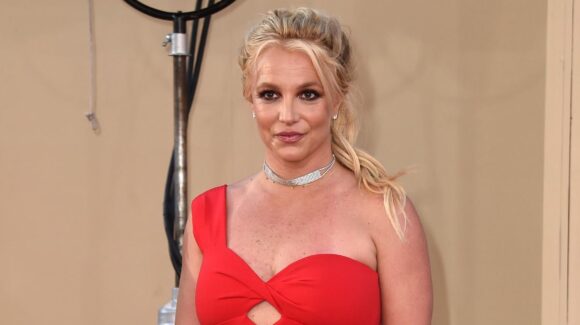 Britney Spears habría vendido parte de su catálogo musical con varios de sus grandes éxitos incluidos