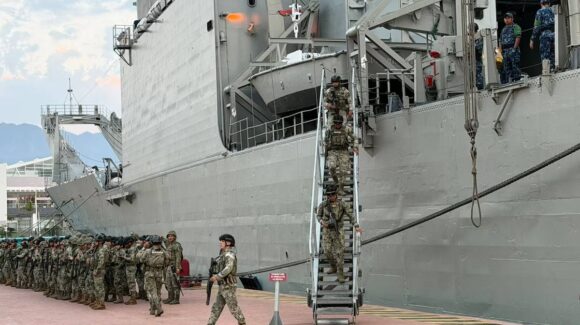 Puerto Vallarta se blinda tras muerte de ‘El Mencho’; llega el buque ARM Usumacinta con 103 marinos