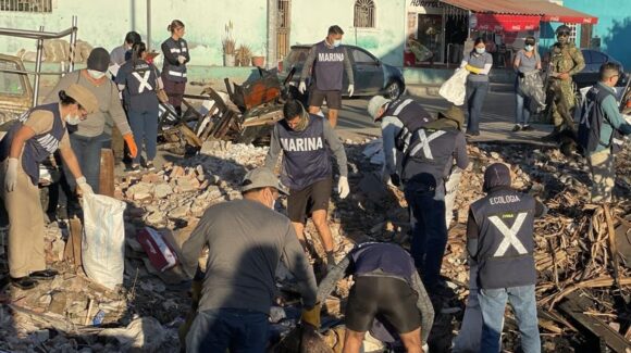 Recolectan 2.5 toneladas de basura en Mazatlán, Sinaloa, durante jornada nacional de limpieza entre autoridades e iniciativa privada