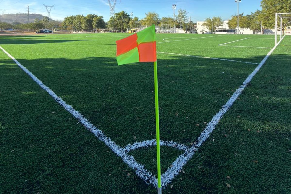 Canchas del programa Senderos de Paz en el bulevar Agricultores en Culiacán