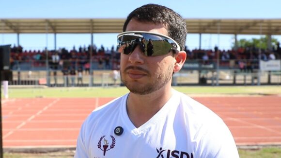 Carlos Zamora toma protesta como presidente de la Asociación Estatal de Atletismo