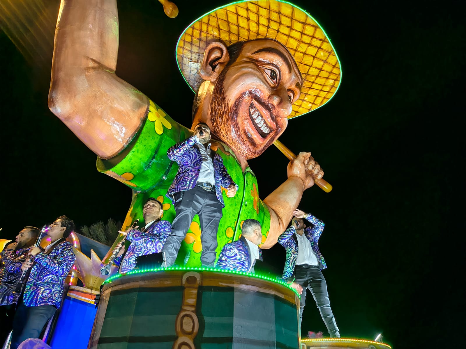Primer desfile del Carnaval de Mazatlán 2026