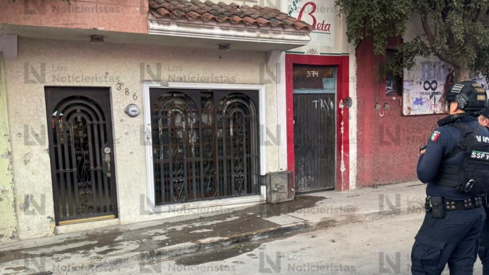 Personal de la Policía Municipal. SSPC y Guardia Nacional resguardan domicilio balaceado en el centro de Culiacán