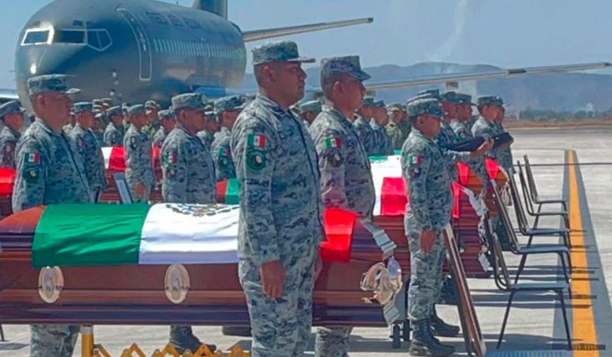 Ceremonia fúnebre para los militares fallecidos en operativo para capturar a "El Mencho"