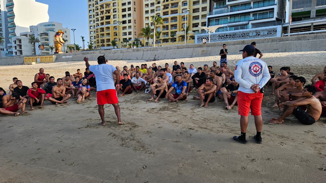 Certificación 2026 para salvavidas en Mazatlán
