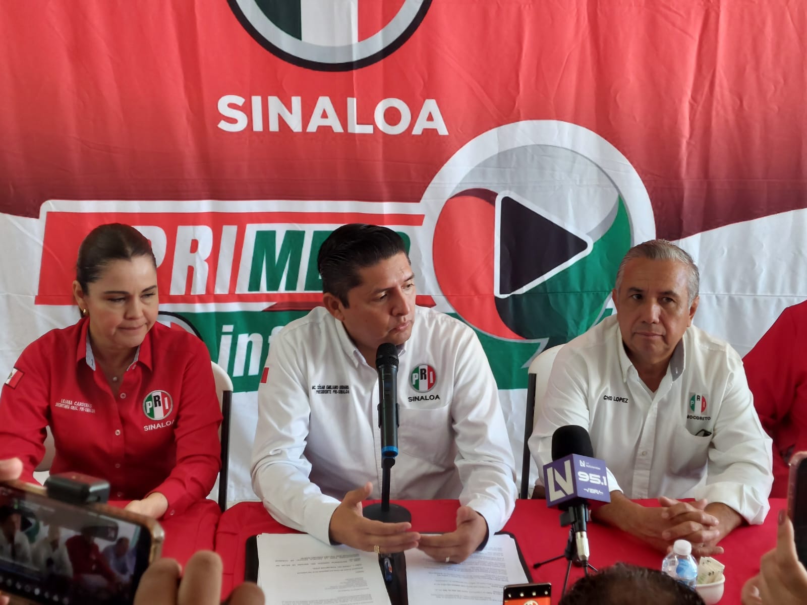 César Emiliano Gerardo Lugo, dirigente estatal del Partido Revolucionario Institucional (PRI)