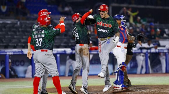 Charros combinan poder y paciencia para vencer a Federales de Chiriquí en la Serie del Caribe 2026