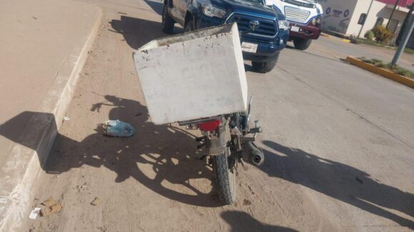 Motociclista resulta lesionado tras choque por no ceder el paso en Guasave, Sinaloa