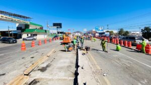 cierran retorno frente a la central de abastos en mazatlan