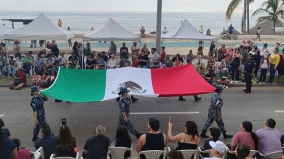 ¡Toma nota! Habrá cierre vial por desfile del Día de la Bandera en el Malecón de Mazatlán, Sinaloa