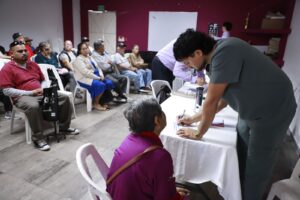 Realiza DIF Mazatlán valoraciones para cirugías de cataratas
