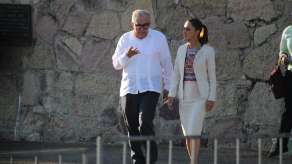 ‘Él está en Sinaloa’, dice Sheinbaum sobre Rubén Rocha Moya, gobernador con licencia de la entidad