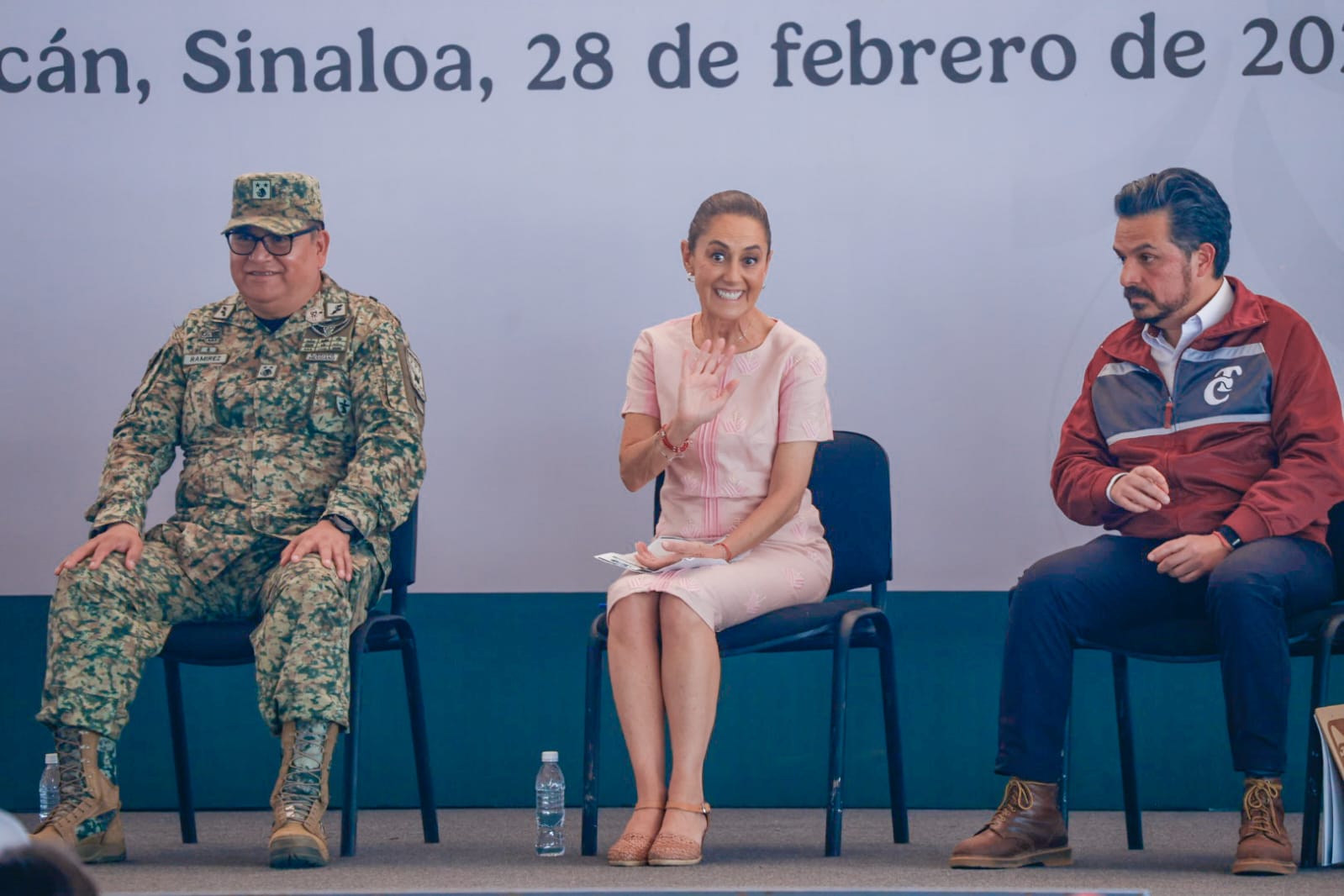 Claudia Sheinbaum Pardo y Zoé Robledo