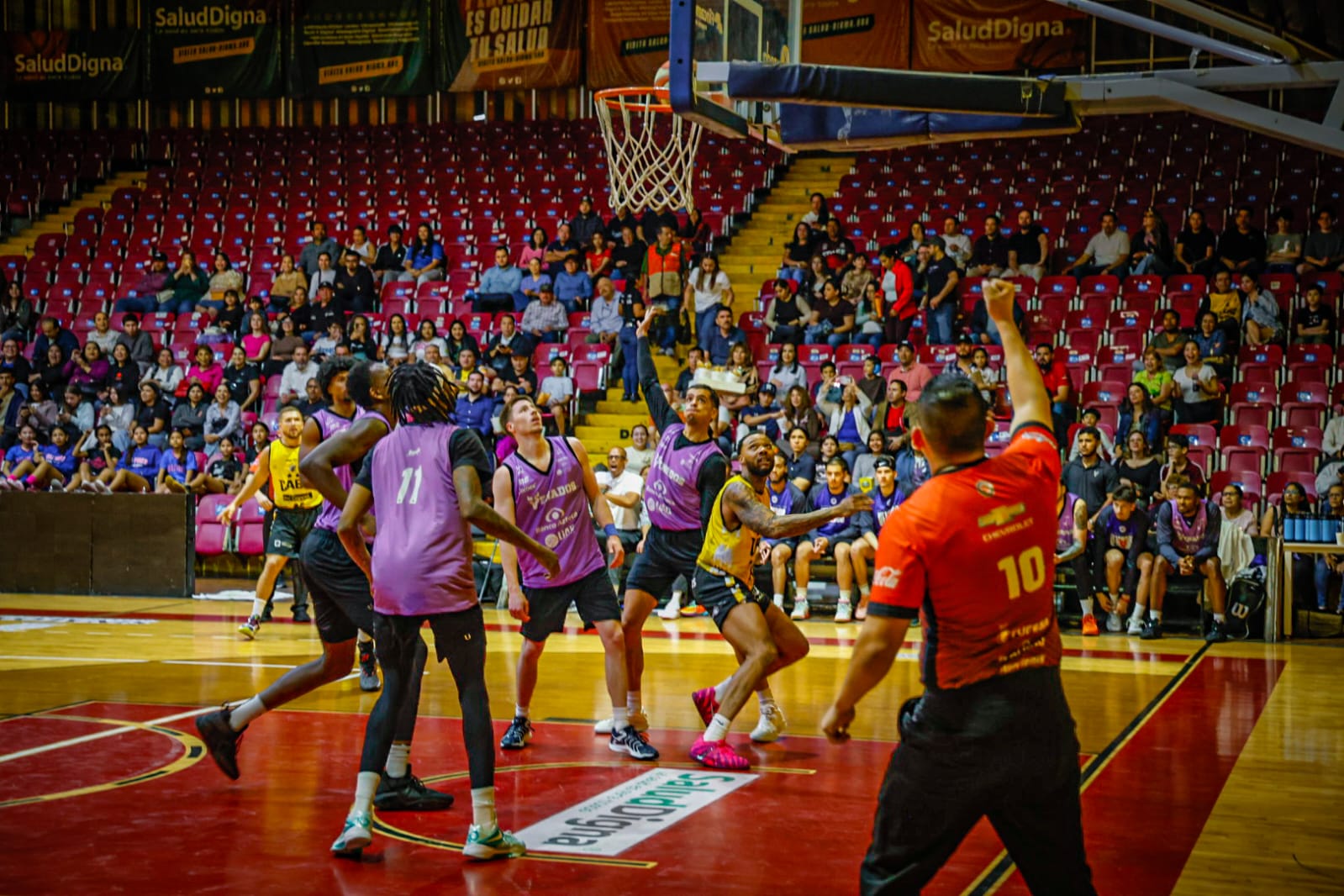 Juego con causa de la Copa de Basquetbol Cibacopa-DIF Sinaloa en Culiacán