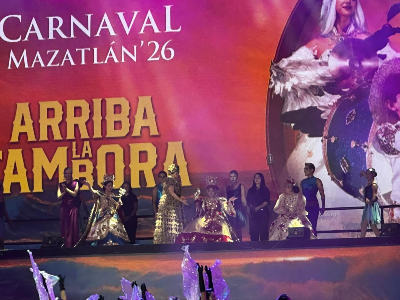 Coronan a Eileen I como Reina Infantil del Carnaval de Mazatlán 2026