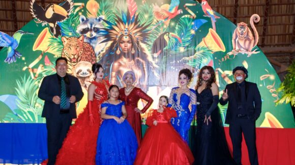 Melanie López Camacho es coronada como Reina del Carnaval Guasave 2026