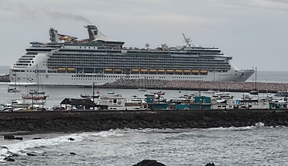 Crucero Norwegian Bliss llega a Mazatlán