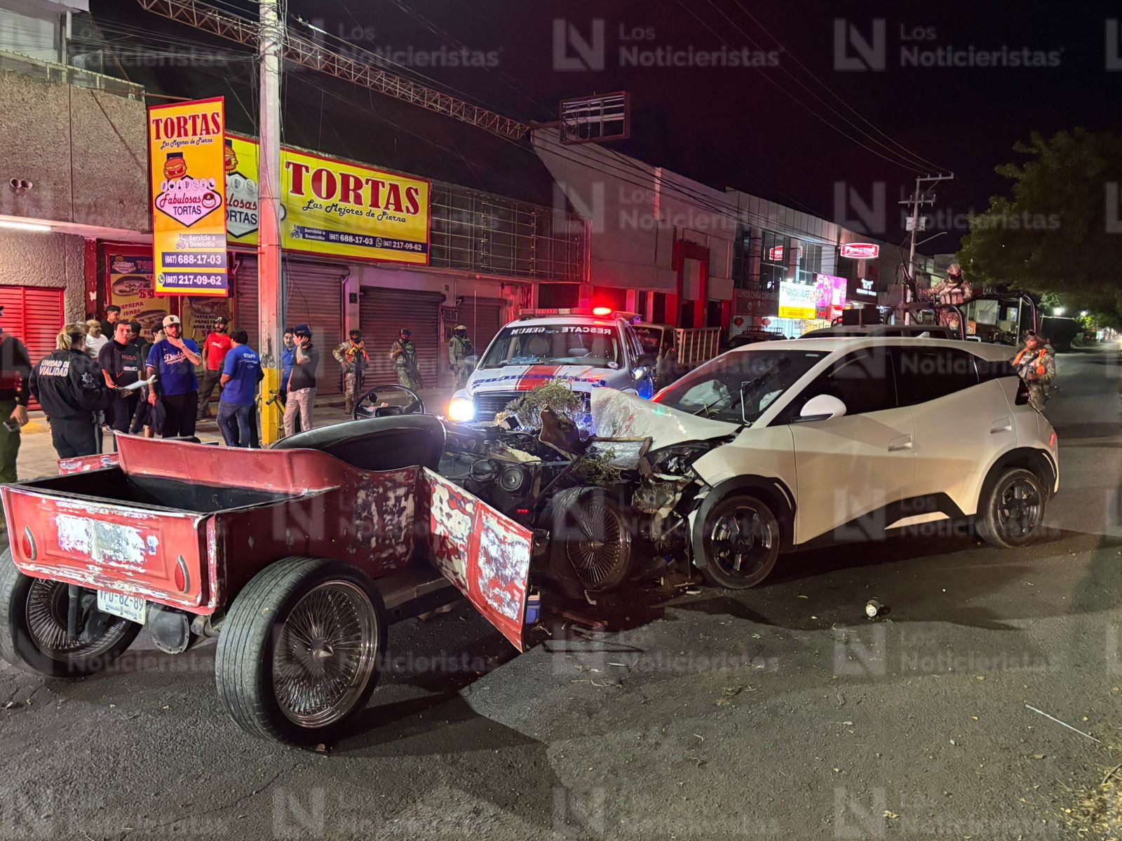 Fuerte choque deja cuatro heridos en el Maquío Clouthier, en Culiacán