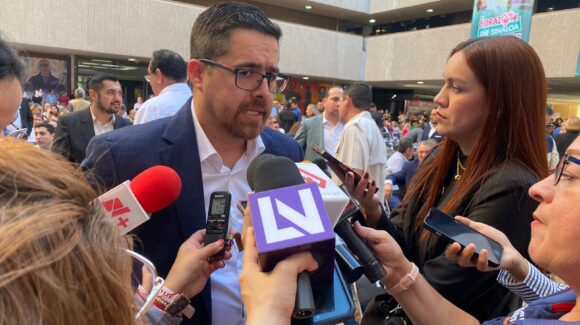 “Tiene lesiones en hombro y tórax; ingresó un joven de Tepuche herido de bala a un hospital público de Culiacán”: Salud