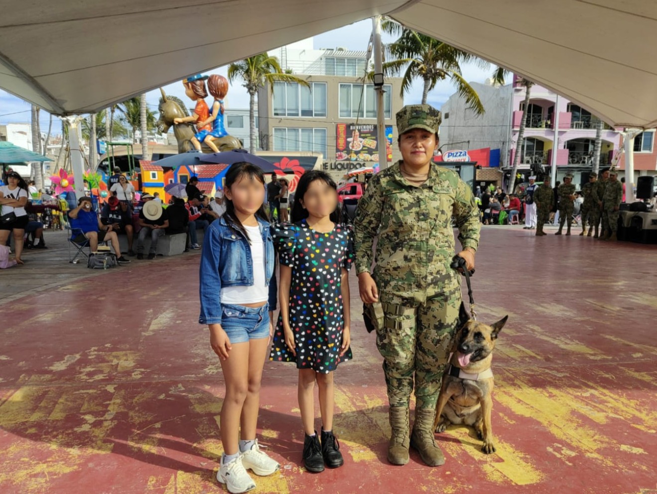 Marina realiza demostración de rescate marítimo y binomios caninos en Mazatlán