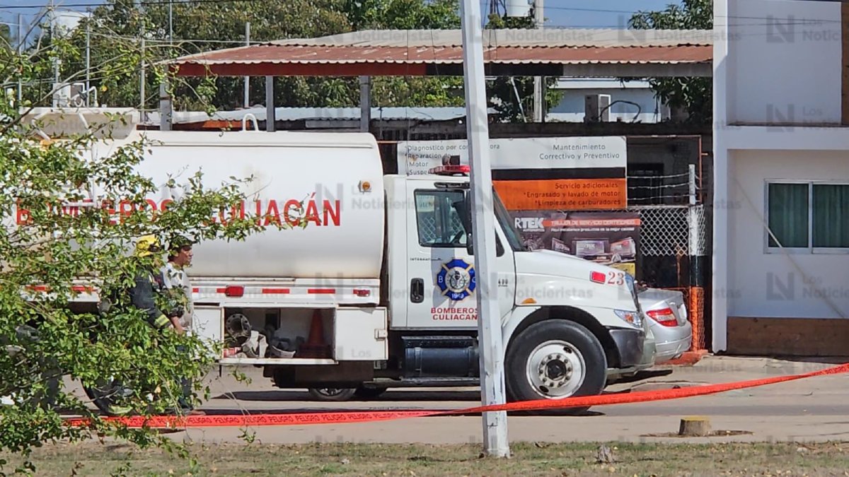 derrame de combustible en la guadalupe victoria de culiacan emergencia