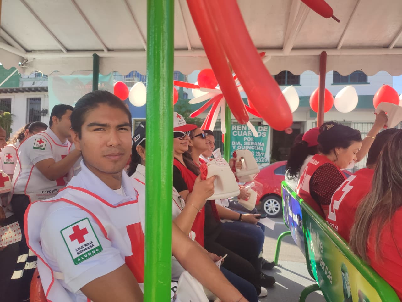 Cruz Roja Mazatlán realiza desfile para dar inicio a su colecta anual