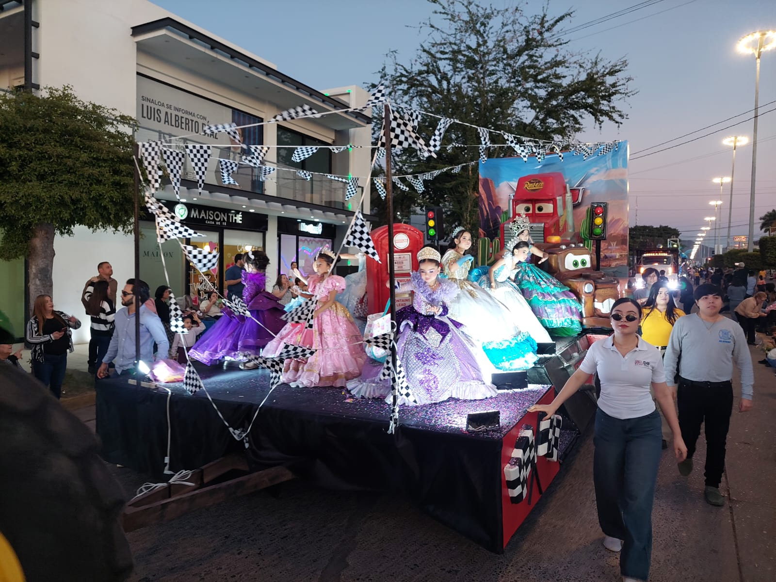 Desfile infantil del Carnaval de Guamúchil 2026