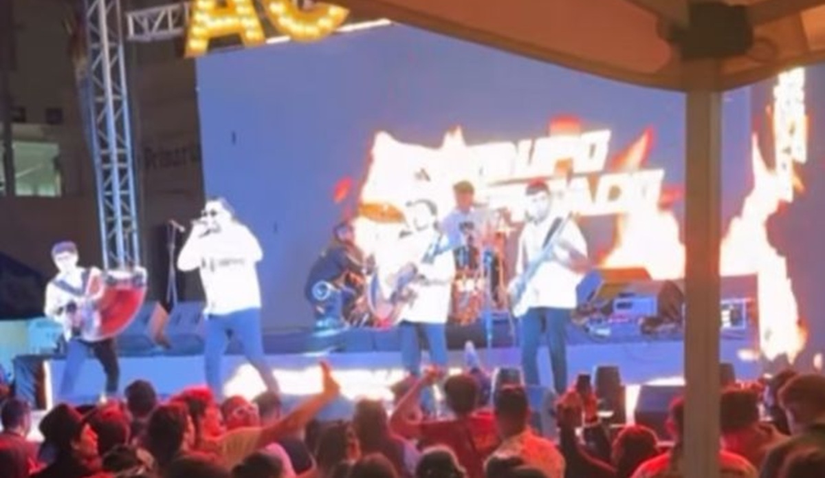 Detienen a cantante de Grupo Codificado en el Carnaval de Mazatlán