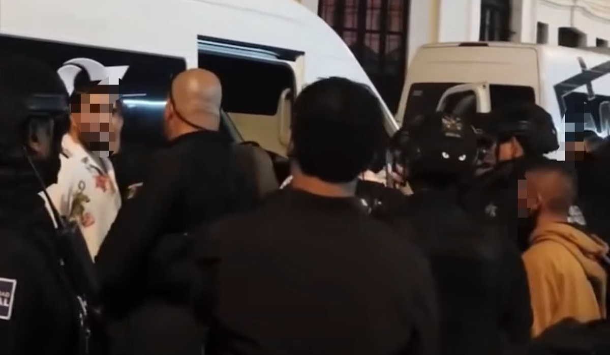 Detienen a cantante de Grupo Codificado en el Carnaval de Mazatlán