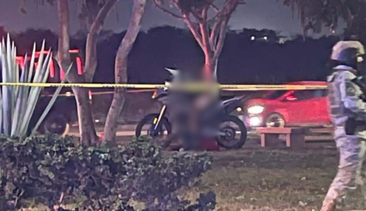 Dos muertos deja ataque a balazos en camellón del Parque Lineal, en Mazatlán.