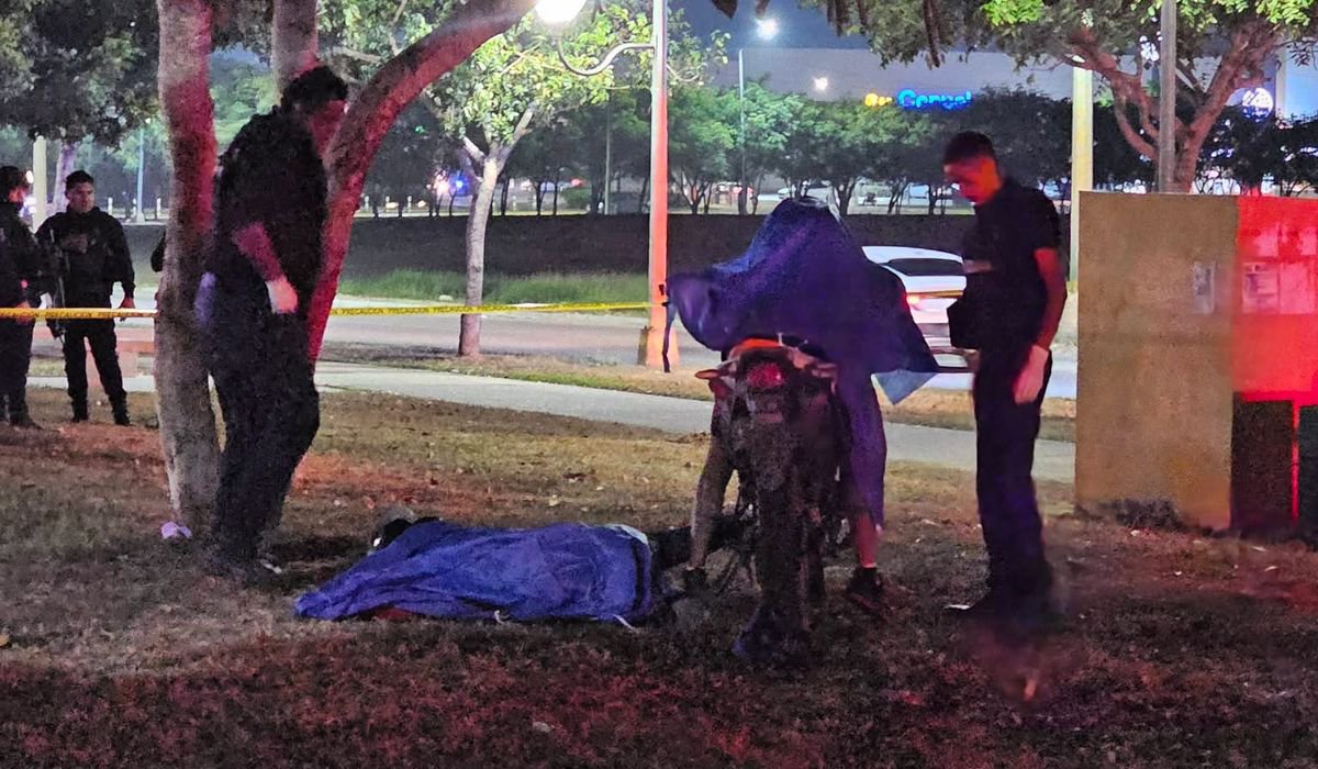 Dos muertos deja ataque a balazos en camellón del Parque Lineal, en Mazatlán.